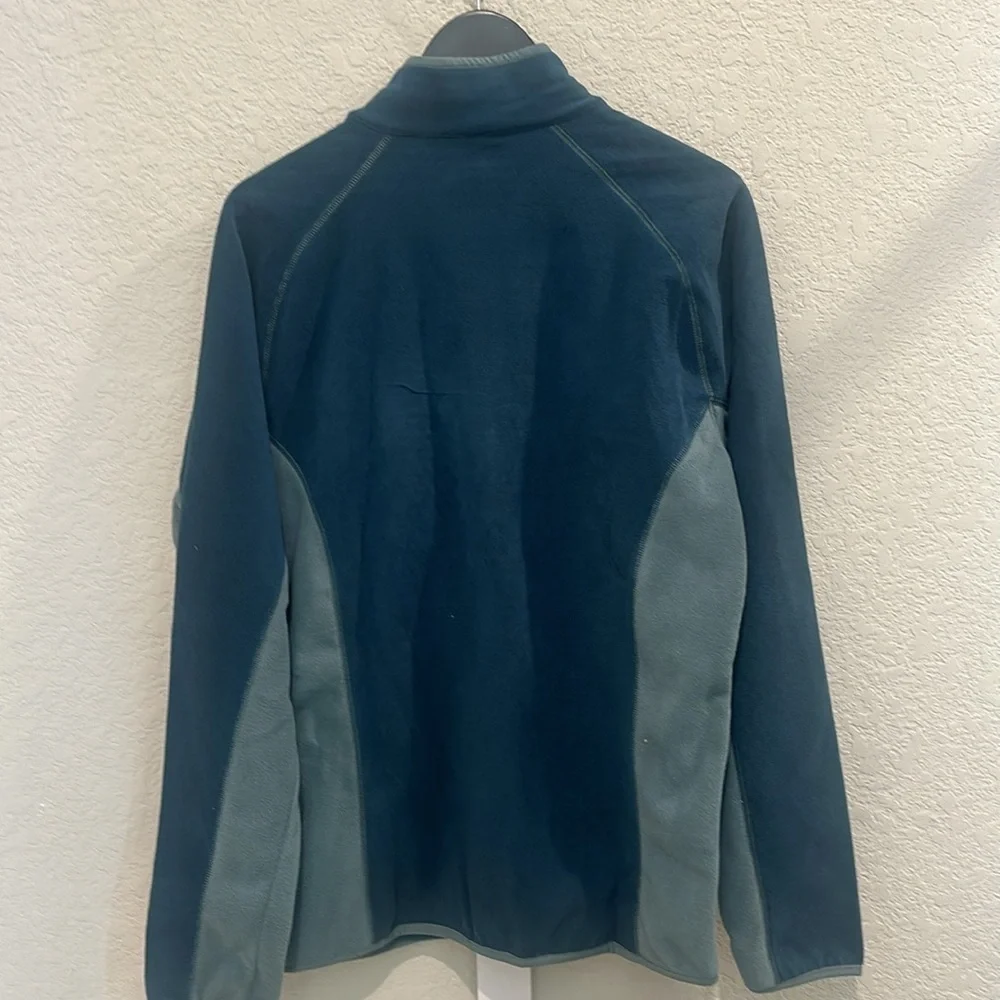 Columbia Men’s medium zipper sweater NWT